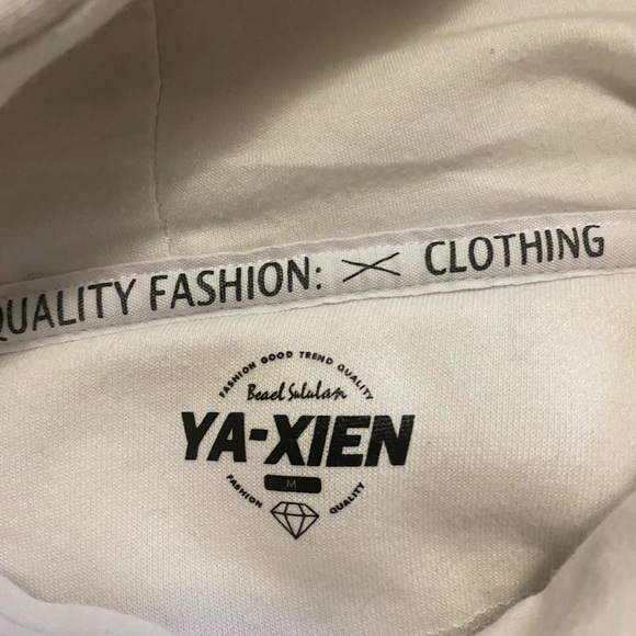 Cute cat crop hoodie - Picture 2 of 2